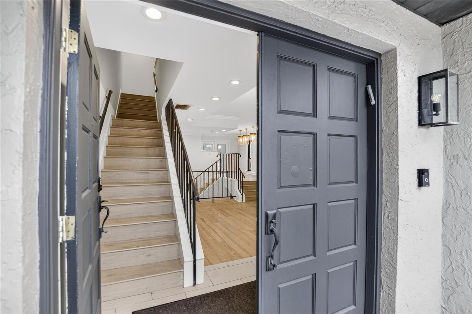 DAVIS ISLANDS PB10 PG52 TO 57 - Residential Lease