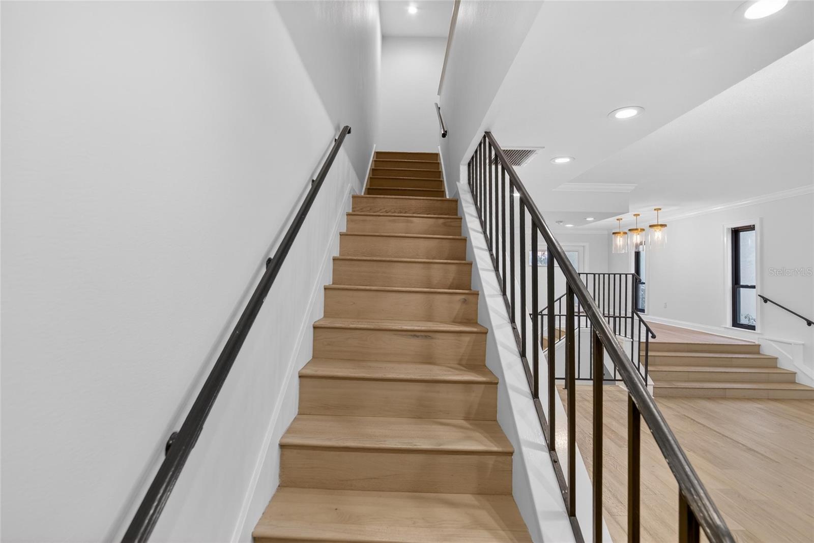 DAVIS ISLANDS PB10 PG52 TO 57 - Residential Lease