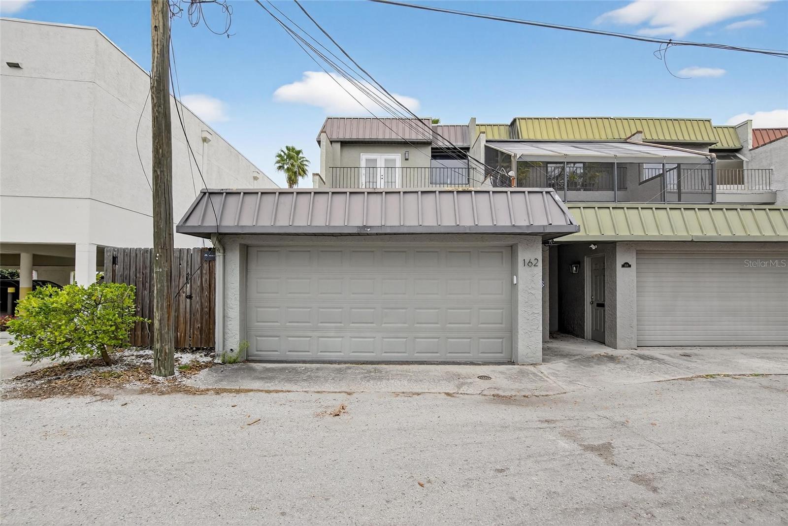 DAVIS ISLANDS PB10 PG52 TO 57 - Residential Lease