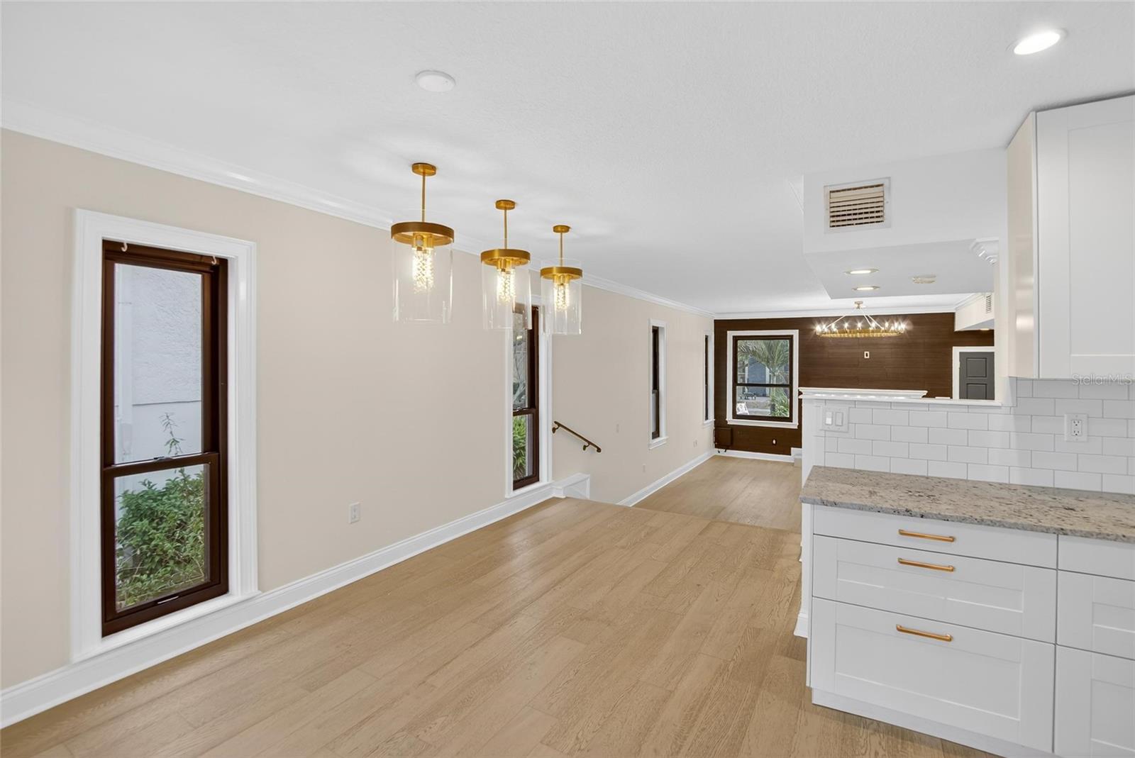 DAVIS ISLANDS PB10 PG52 TO 57 - Residential Lease