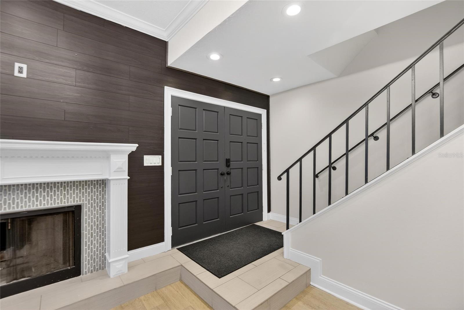 DAVIS ISLANDS PB10 PG52 TO 57 - Residential Lease