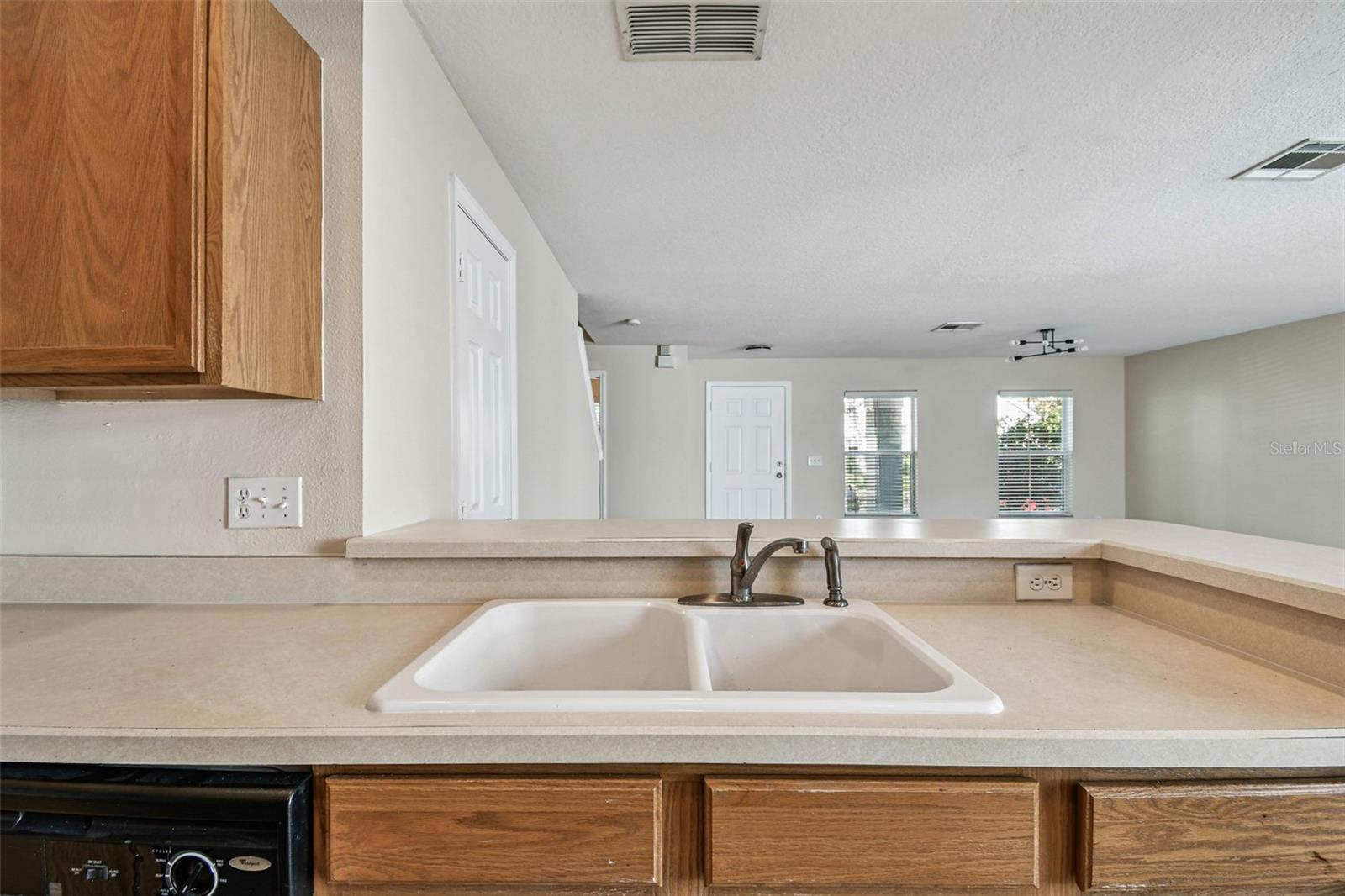 AVALON PARK VILLAGE 06 - Residential