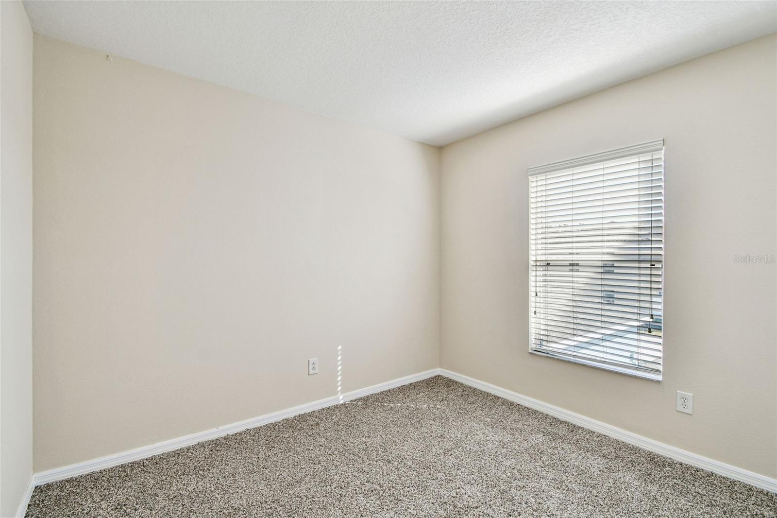 AVALON PARK VILLAGE 06 - Residential