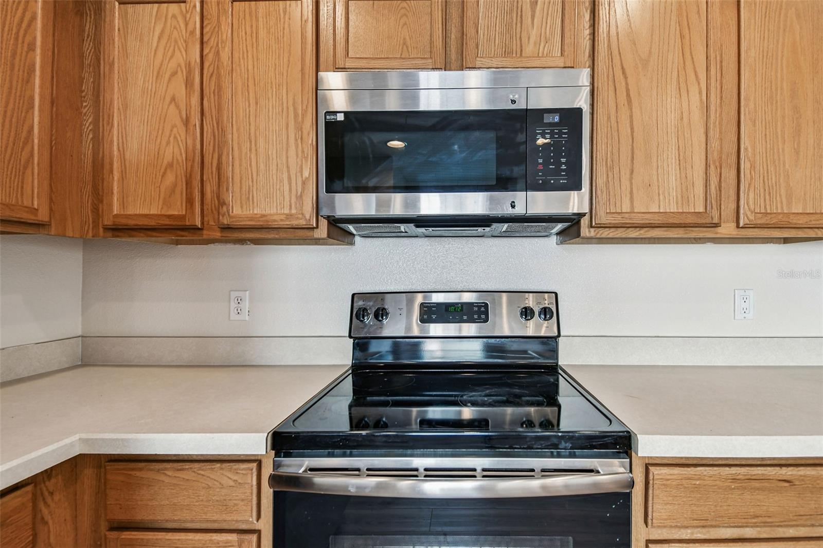 AVALON PARK VILLAGE 06 - Residential