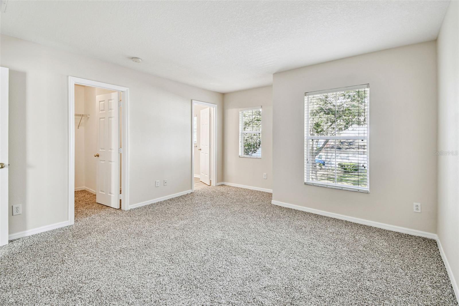 AVALON PARK VILLAGE 06 - Residential