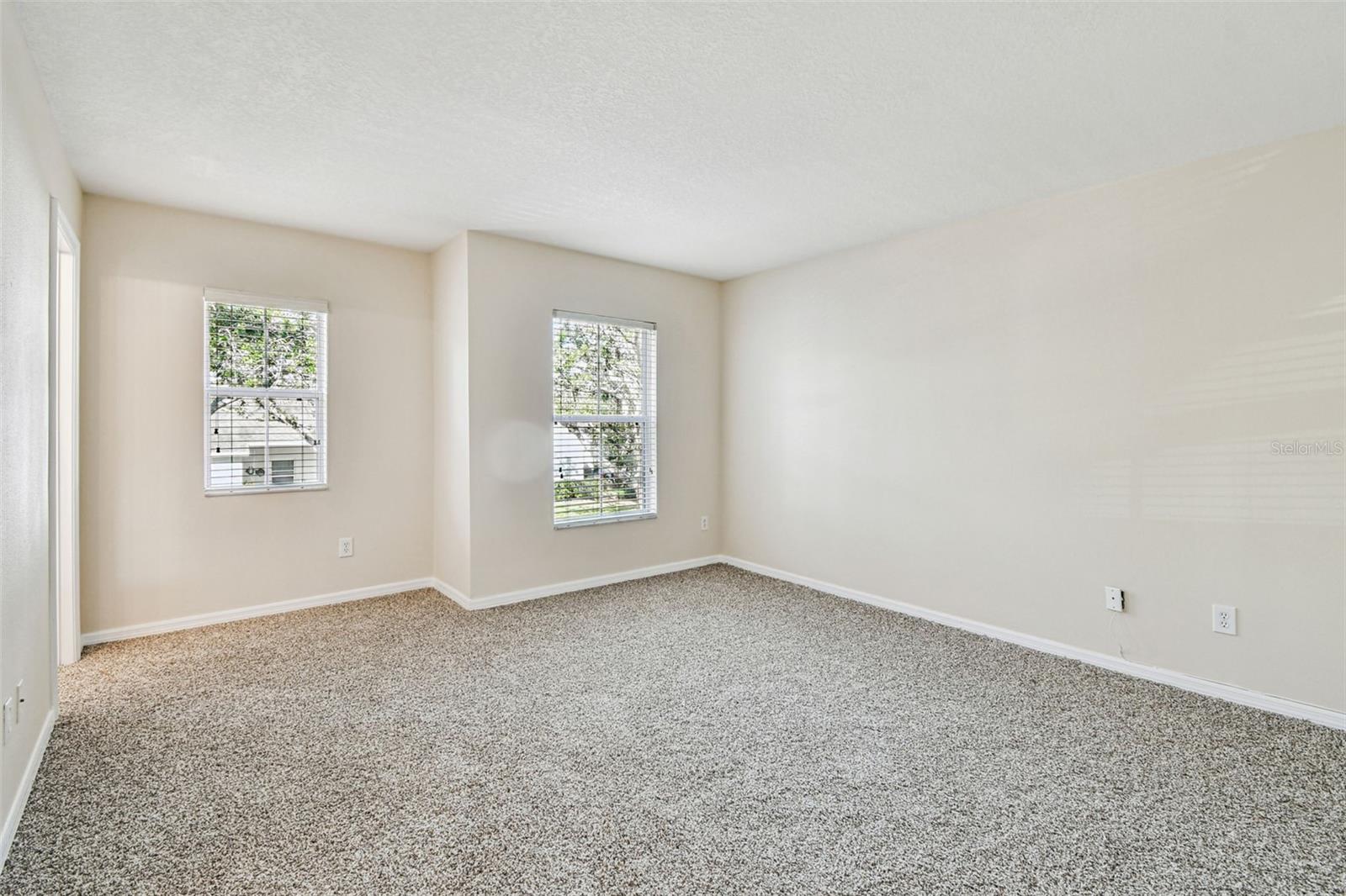 AVALON PARK VILLAGE 06 - Residential