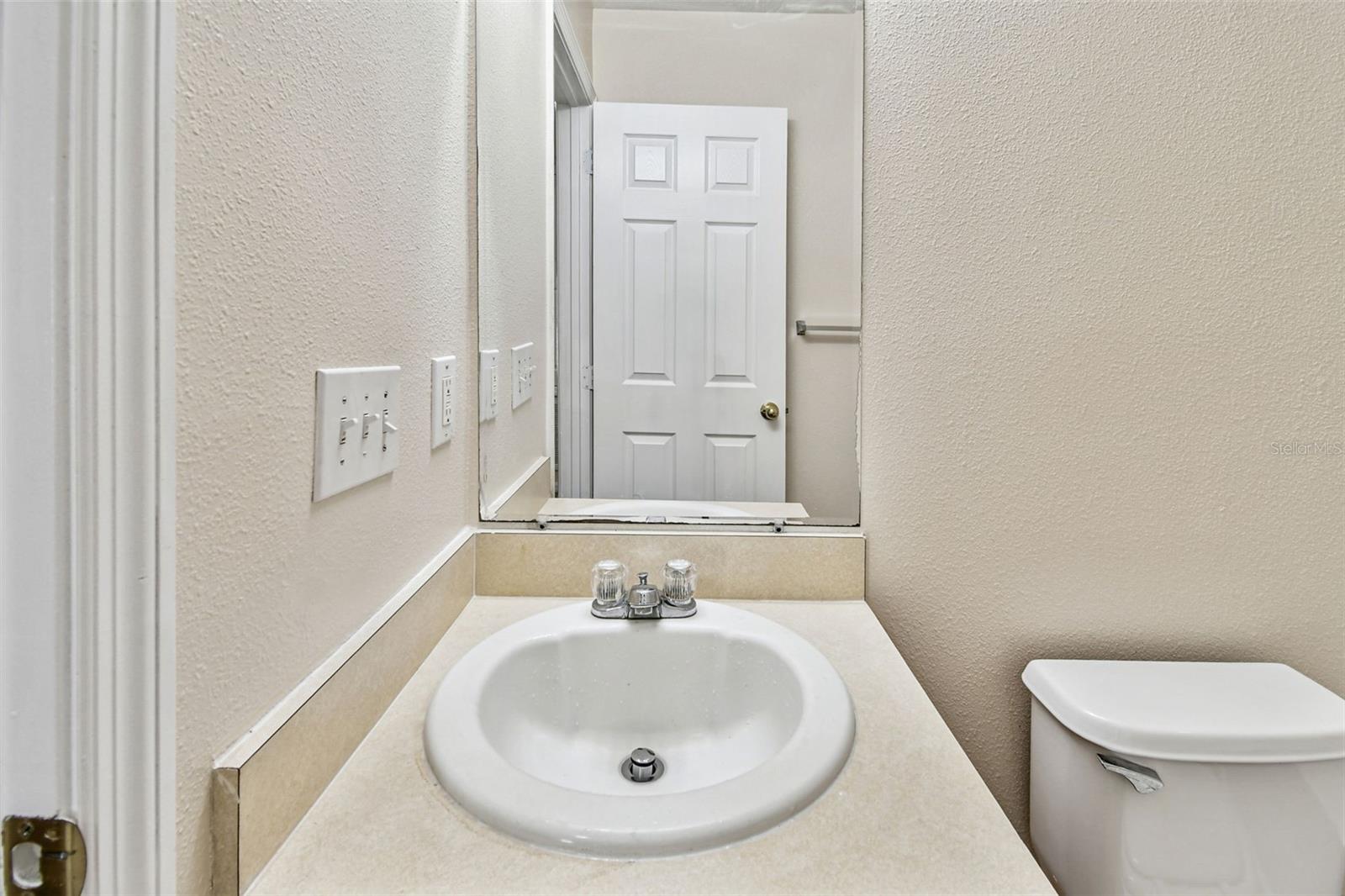 AVALON PARK VILLAGE 06 - Residential