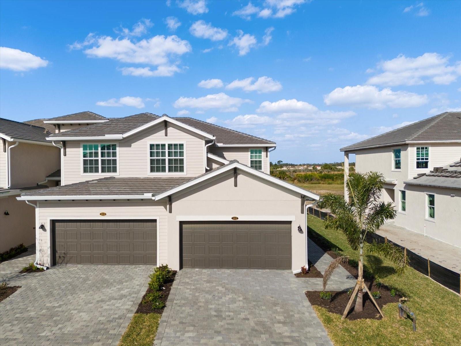 WELLEN PARK GOLF AND COUNTRY CLUB - Residential Lease