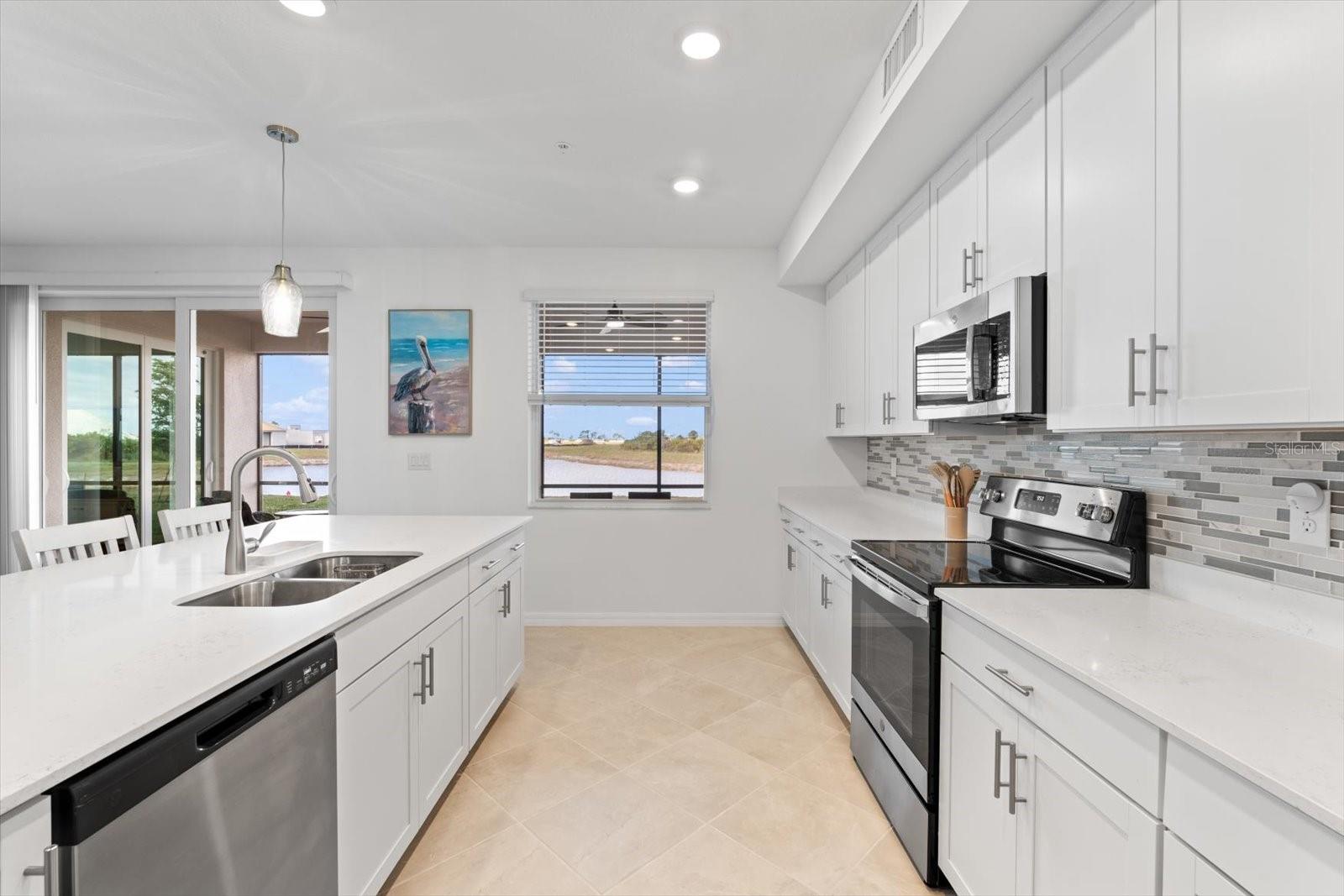 WELLEN PARK GOLF AND COUNTRY CLUB - Residential Lease