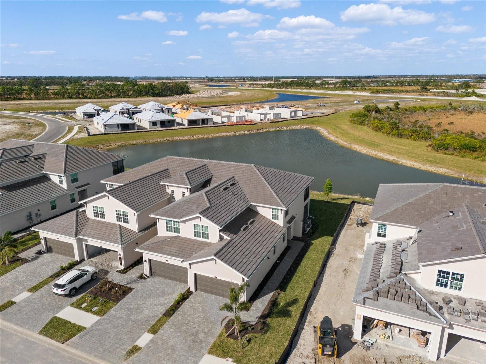 WELLEN PARK GOLF AND COUNTRY CLUB - Residential Lease