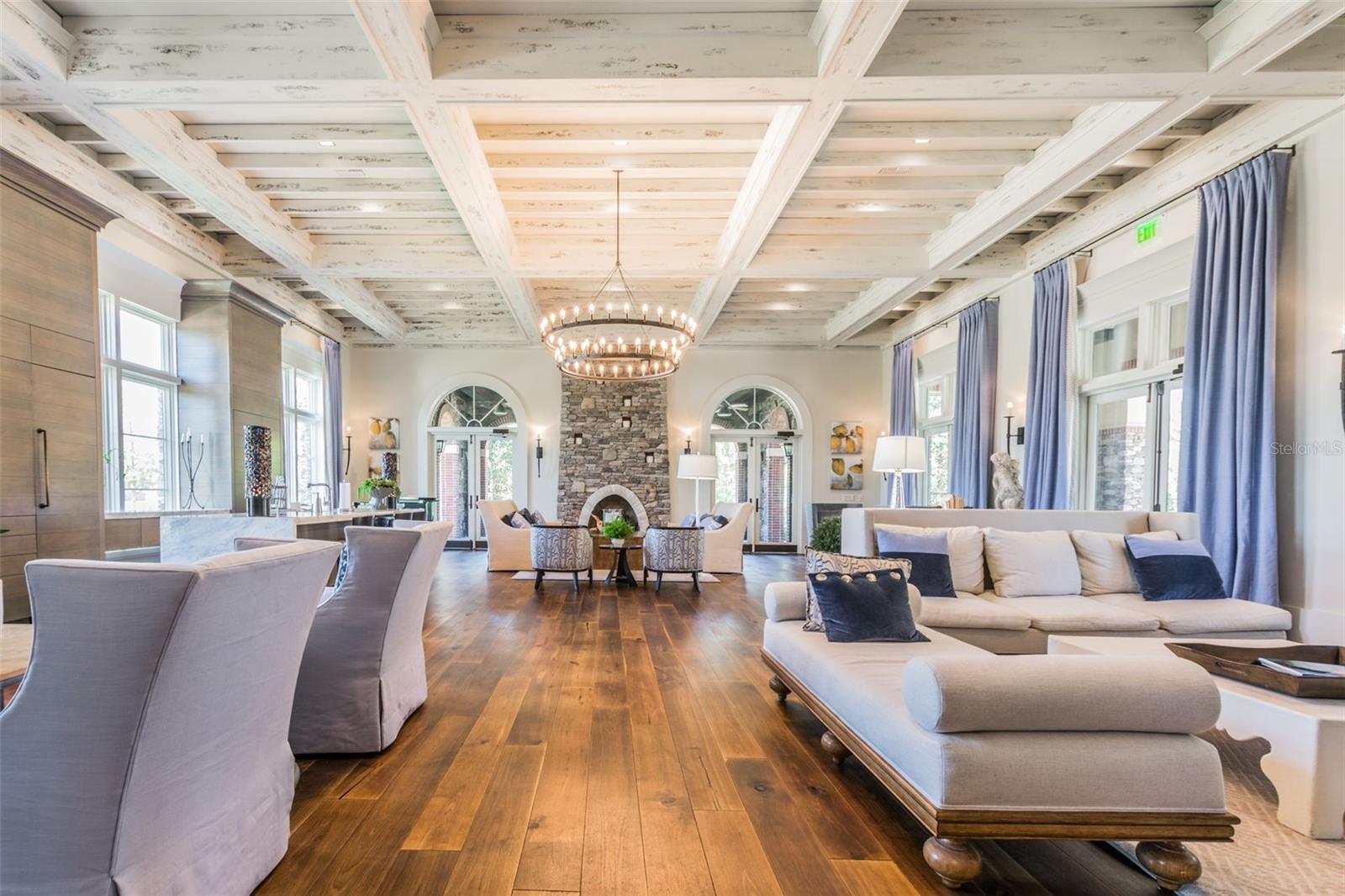 ESTANCIA-REVELLO - Residential
