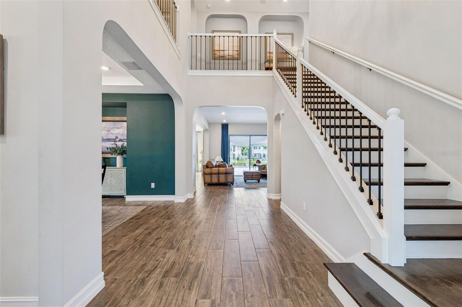 4127 FRONTERA LANE