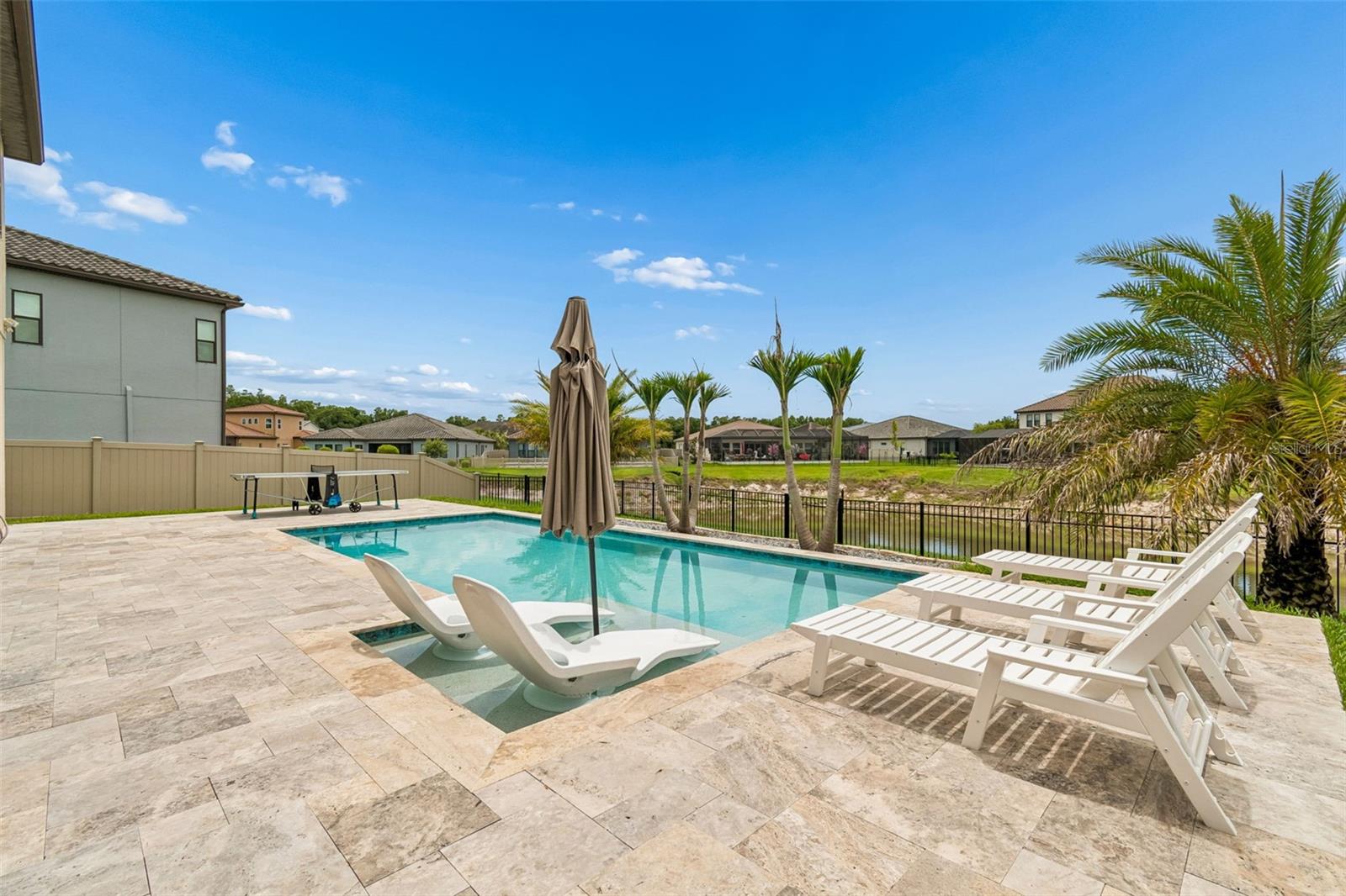 ESTANCIA-REVELLO - Residential