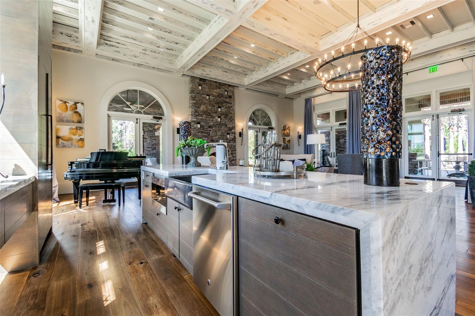 ESTANCIA-REVELLO - Residential