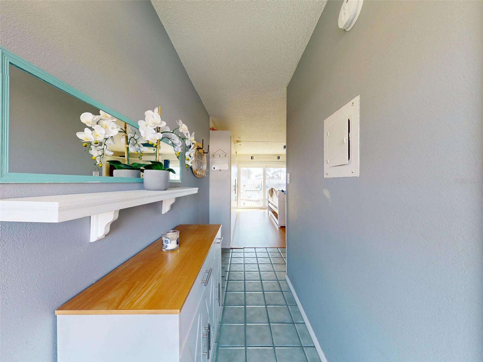 MARINERS COVE CONDO - Residential