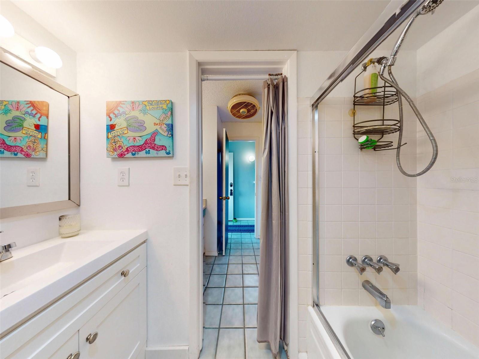 MARINERS COVE CONDO - Residential