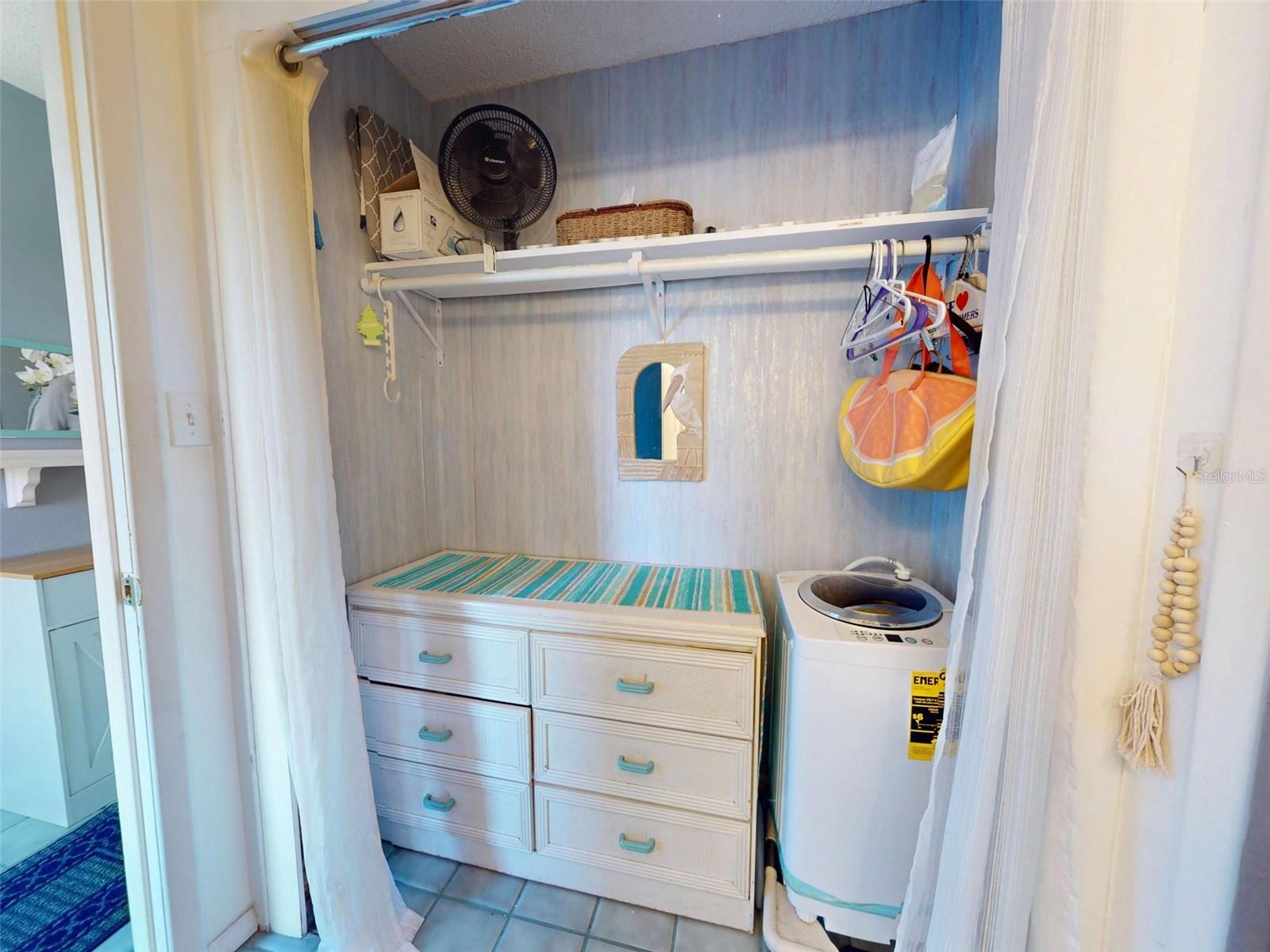 MARINERS COVE CONDO - Residential