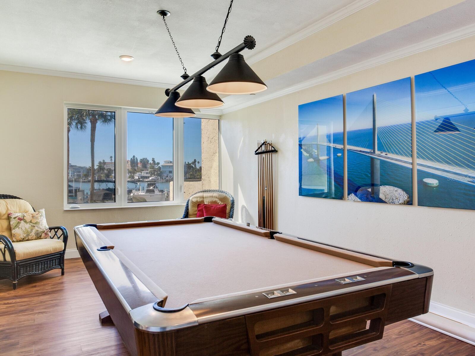 736 ISLAND WAY CONDO - Residential