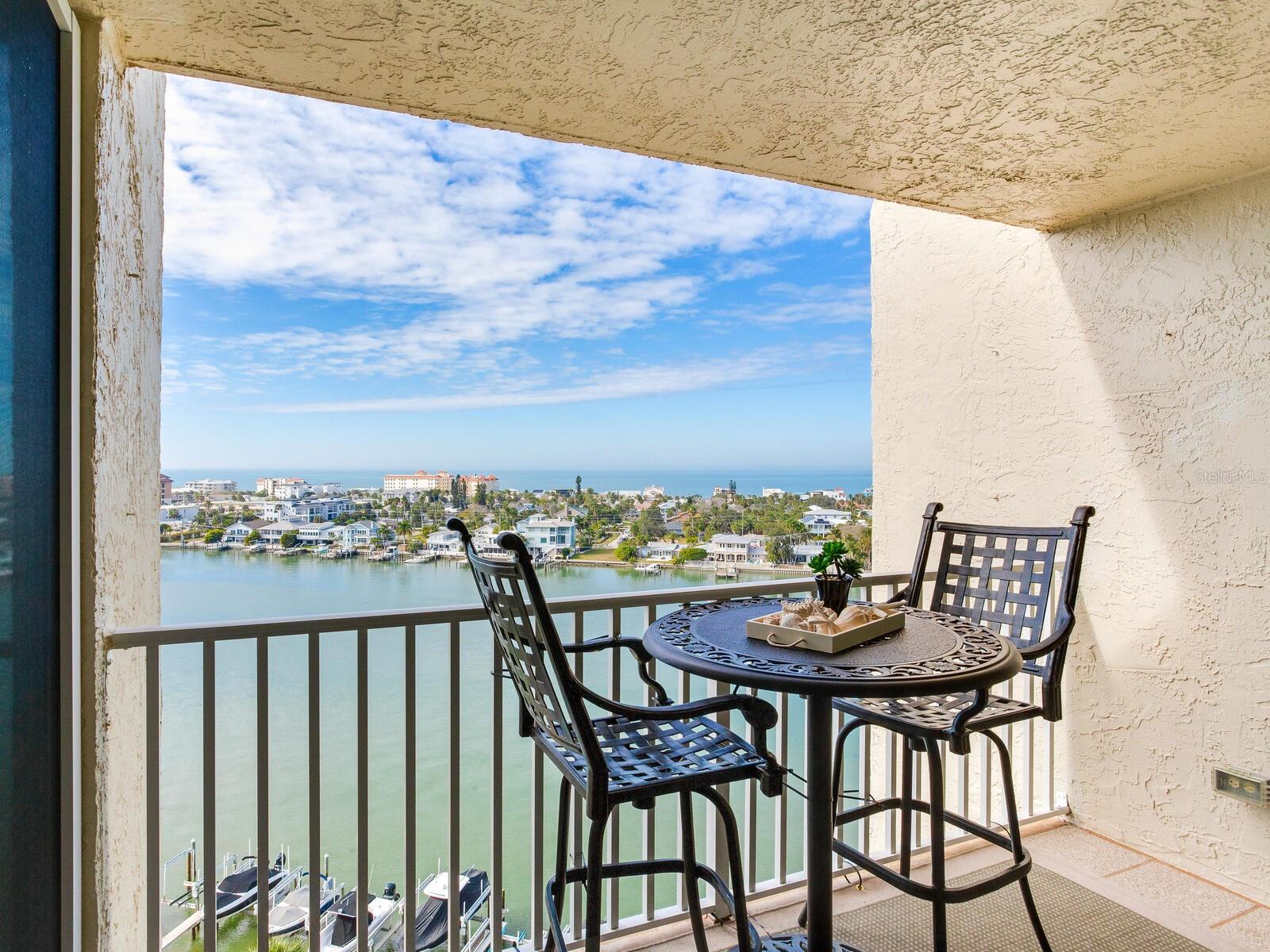 736 ISLAND WAY CONDO - Residential