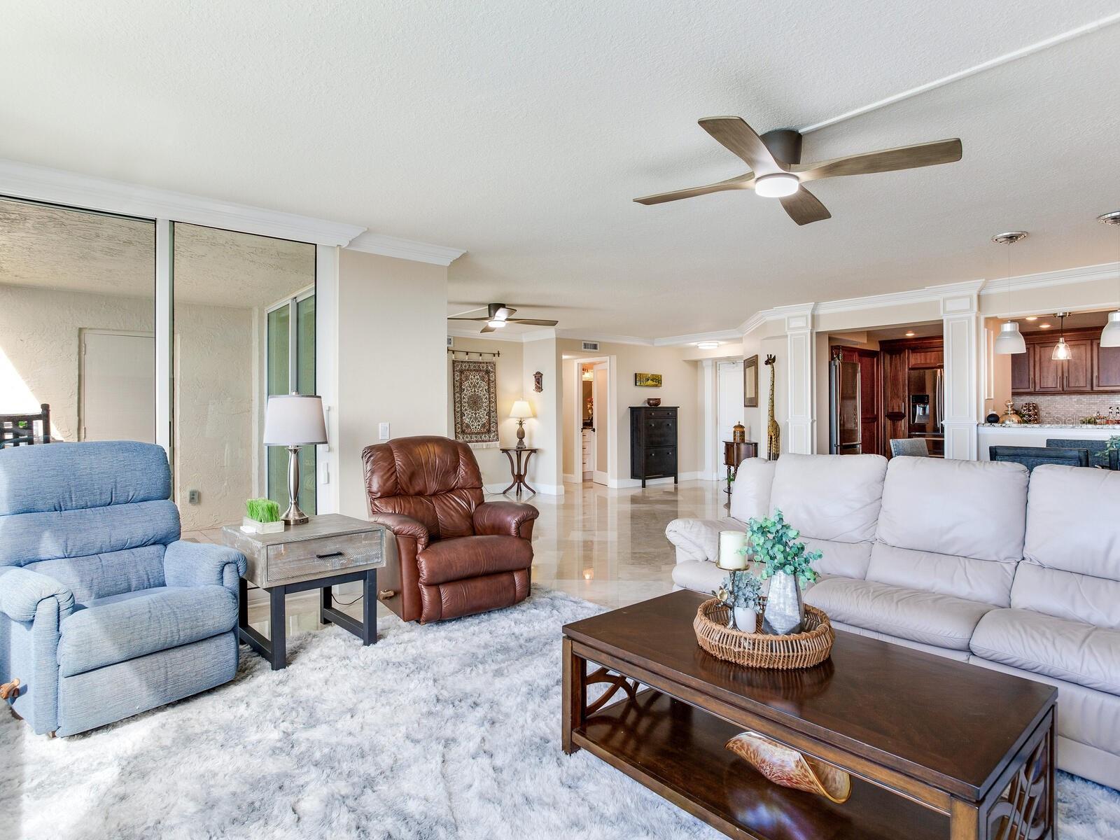 736 ISLAND WAY CONDO - Residential