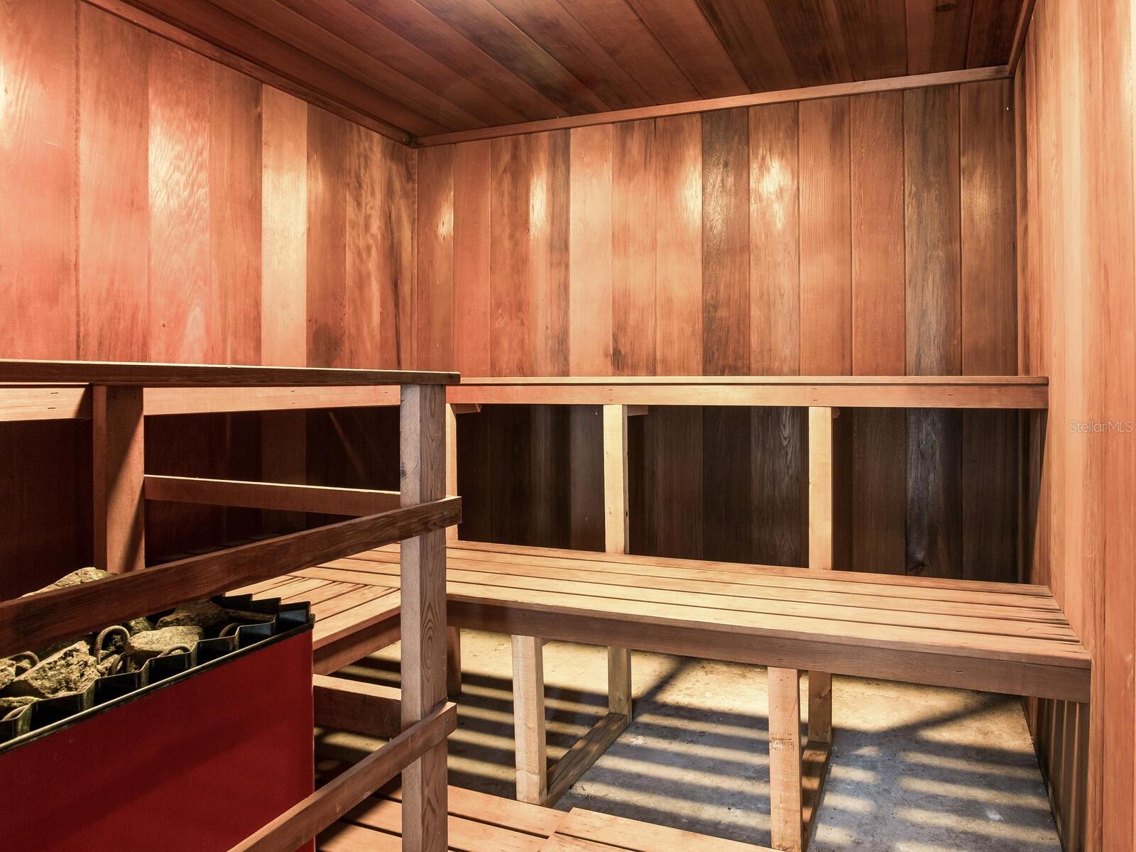 736 ISLAND WAY CONDO - Residential