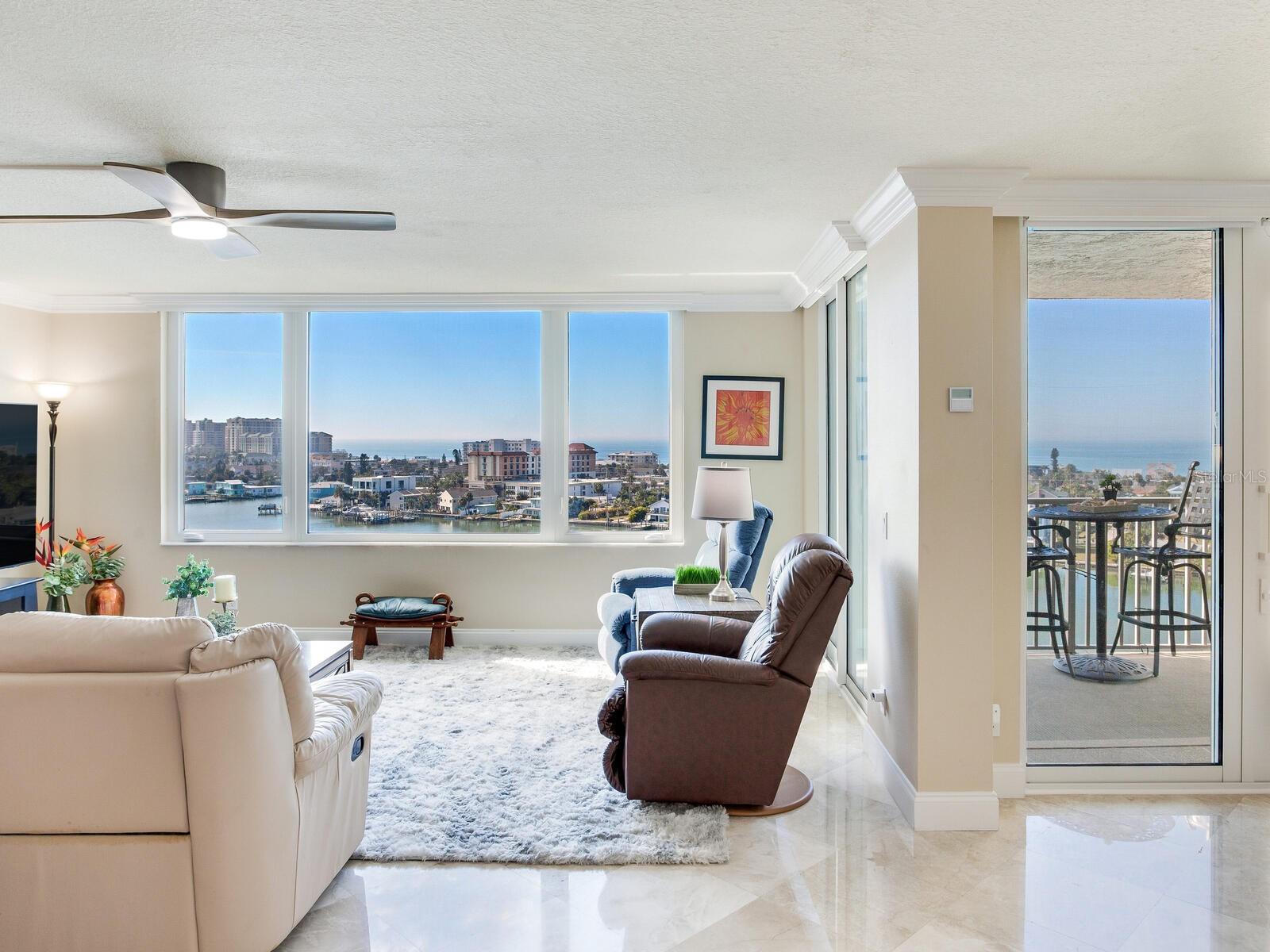 736 ISLAND WAY CONDO - Residential