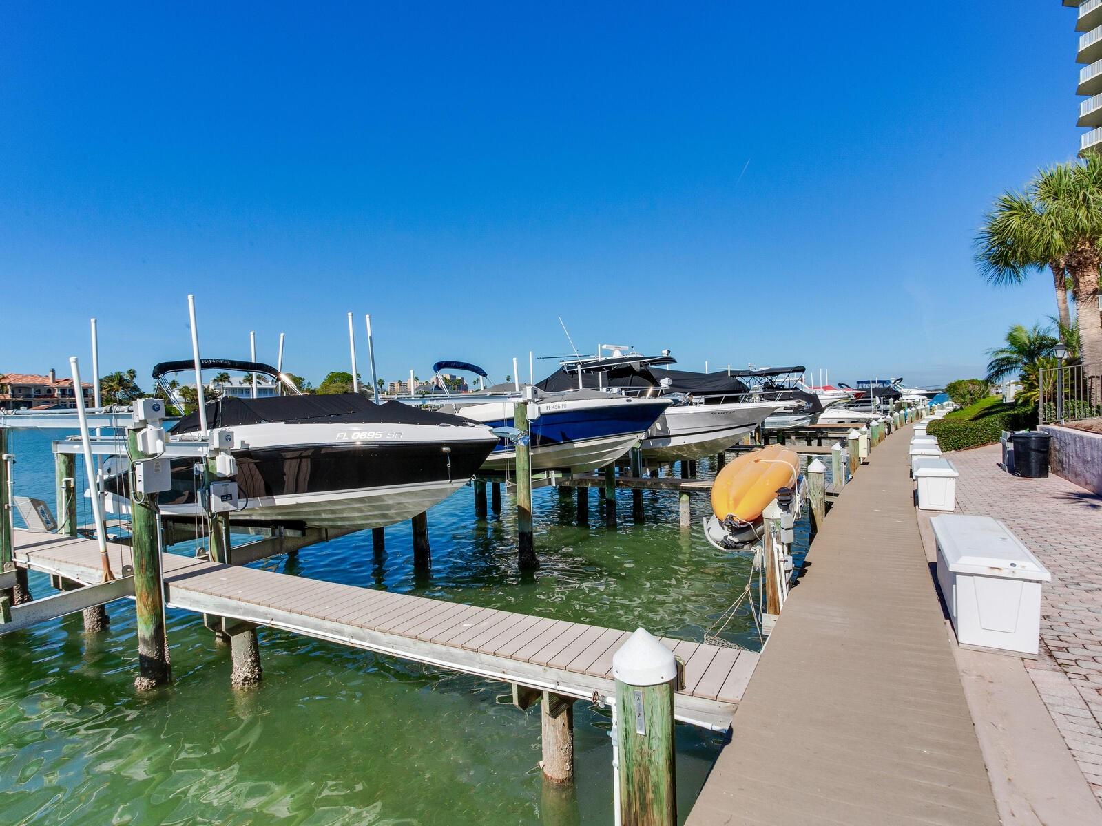 736 ISLAND WAY CONDO - Residential