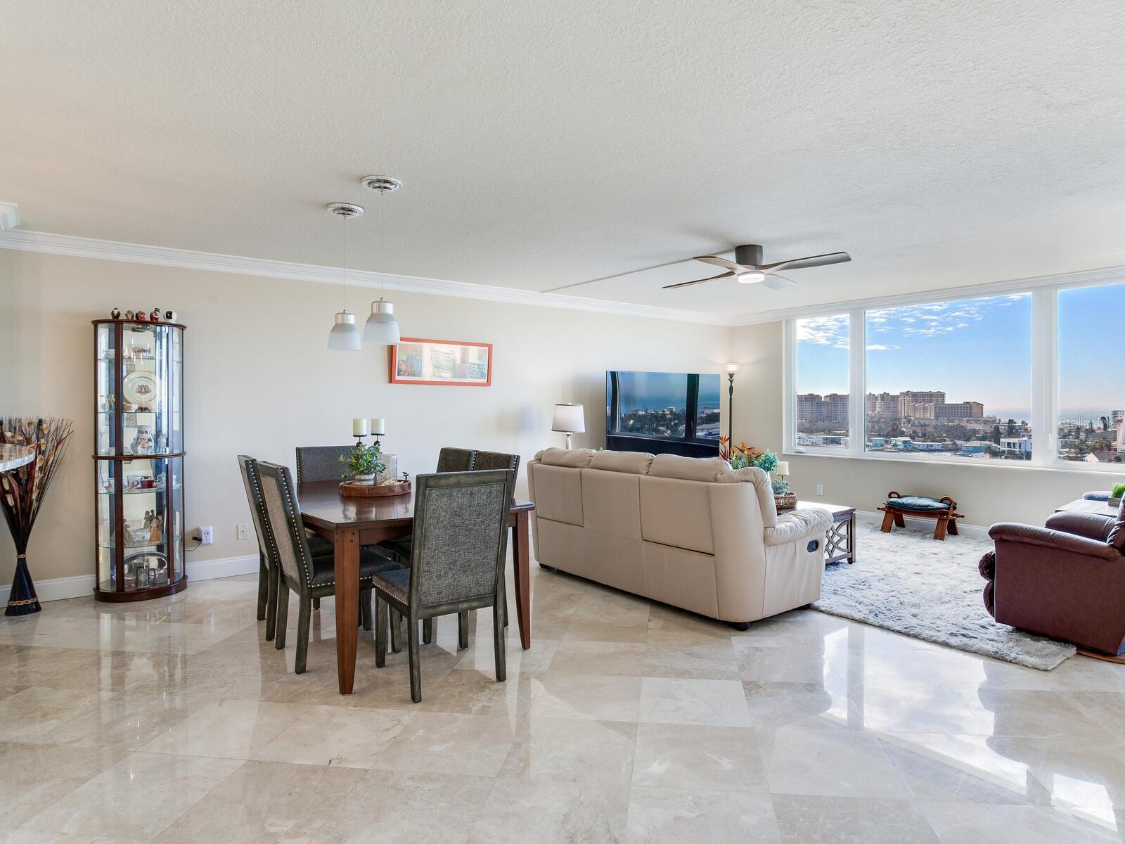 736 ISLAND WAY CONDO - Residential