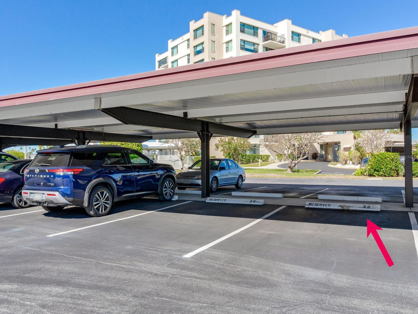 736 ISLAND WAY CONDO - Residential