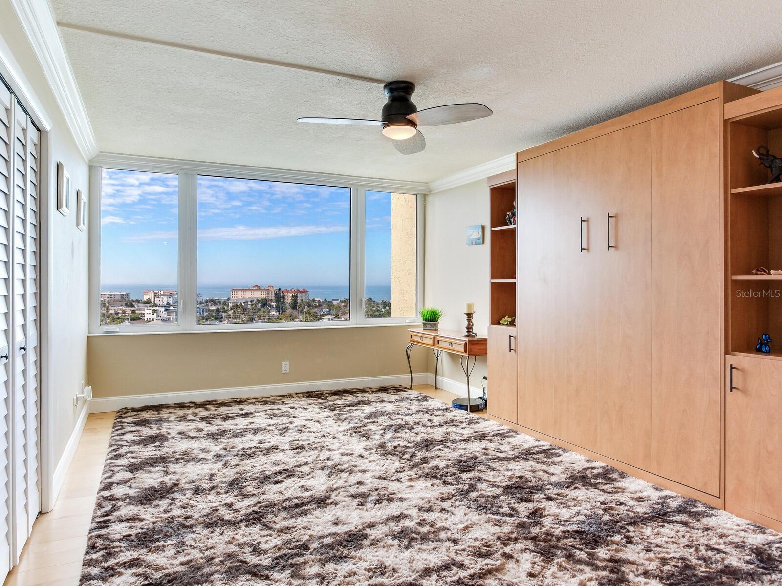 736 ISLAND WAY CONDO - Residential