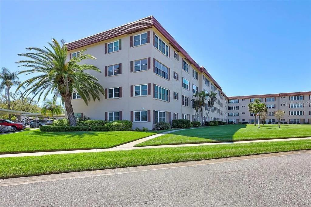 Under contract-accepting backup offers. Priced for fast sale. Remodelers dream. Unit needs a complete remodel - bathrooms, kitchen, floors, paint, etc. This was our family vacation home since the complex was built. Many years of memories, now time to pass it on to a new family or retiree. Purchase this top level penthouse corner unit with wonderful sunlight, lagoon views, and complete your remodel with a potential of 5k to 10k built-in equity. Please plan viewings 24 hours in advance.