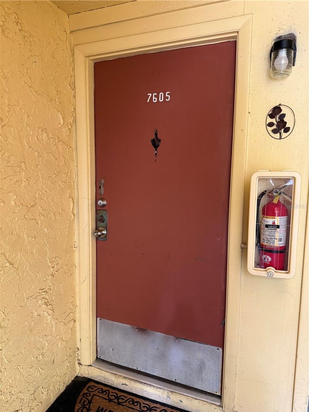 Photo of 7605 Abonado Road #7605, Tampa, FL 33615 (MLS # TB8442168)