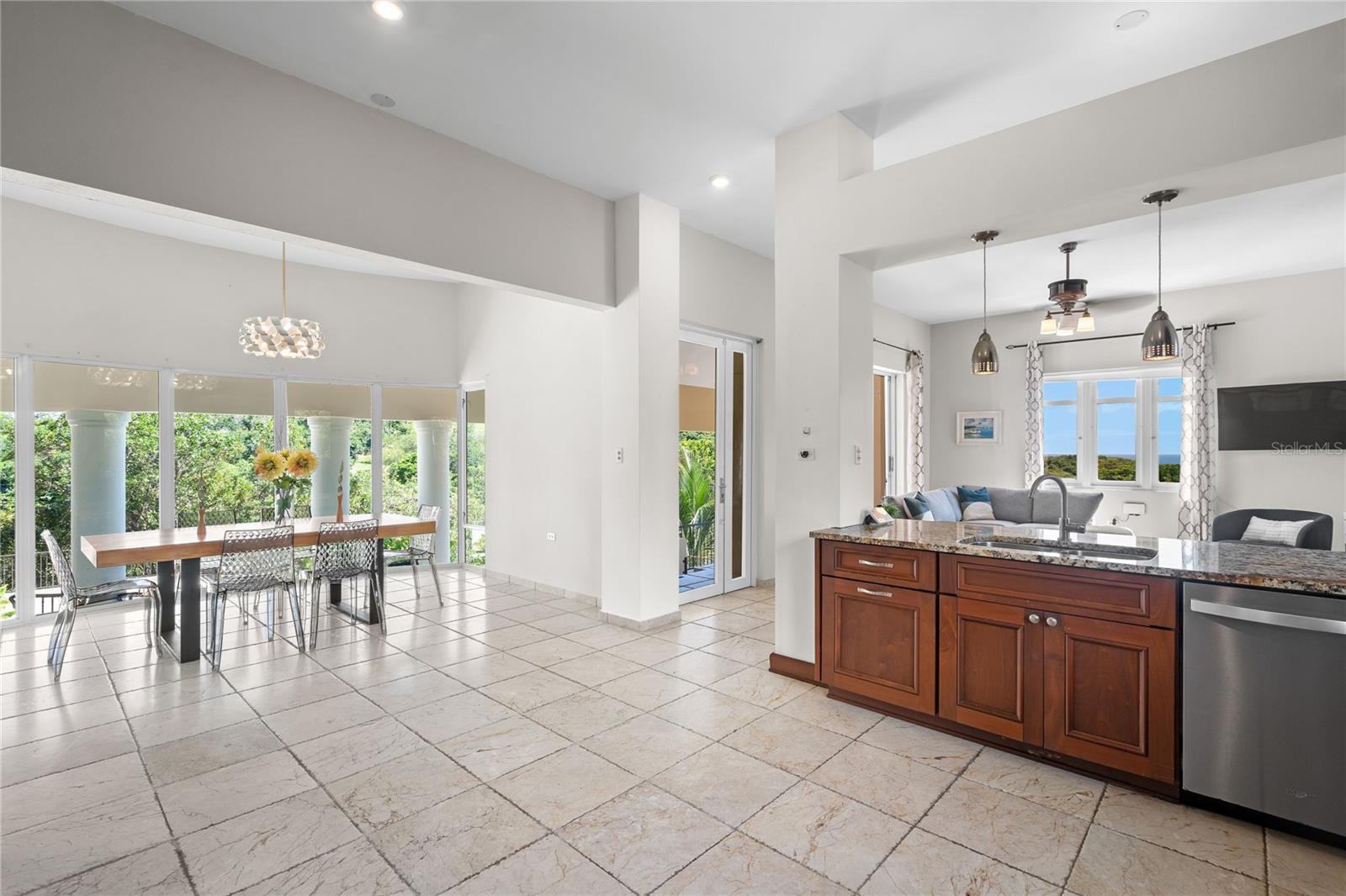 PALMAS DEL MAR - Residential