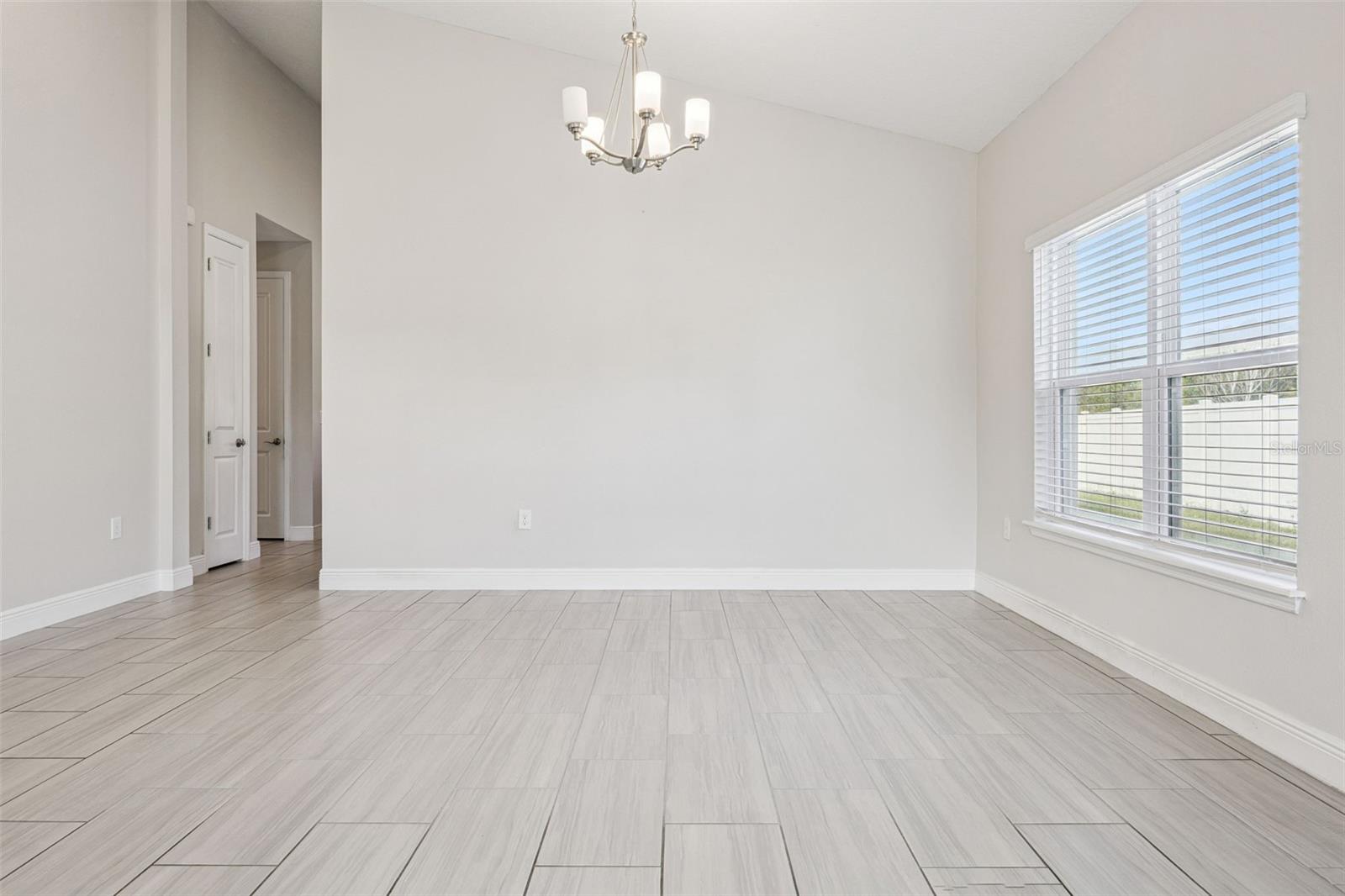 VENEZIA SOUTH - Residential