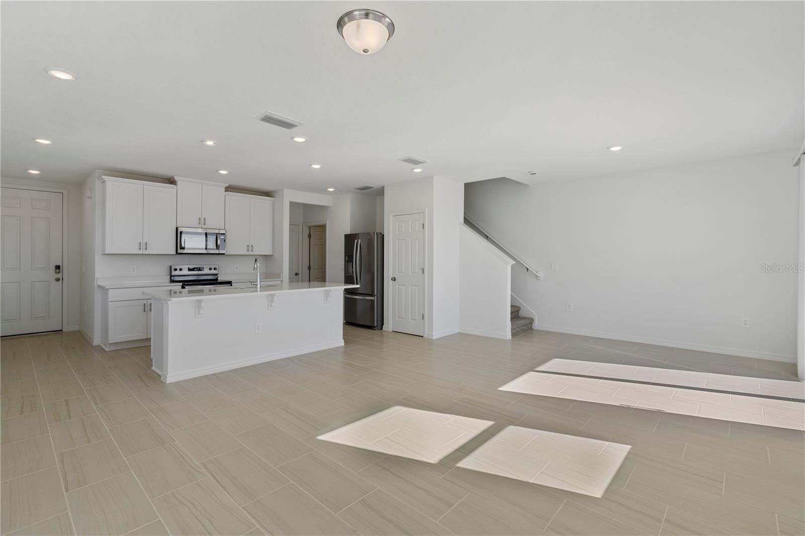 CAGAN CROSSING WEST PHASE 1 PB 82 PG 69-79 LOT 36 - Residential Lease