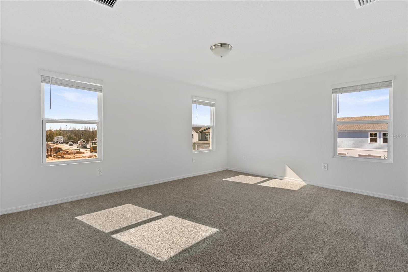 CAGAN CROSSING WEST PHASE 1 PB 82 PG 69-79 LOT 36 - Residential Lease