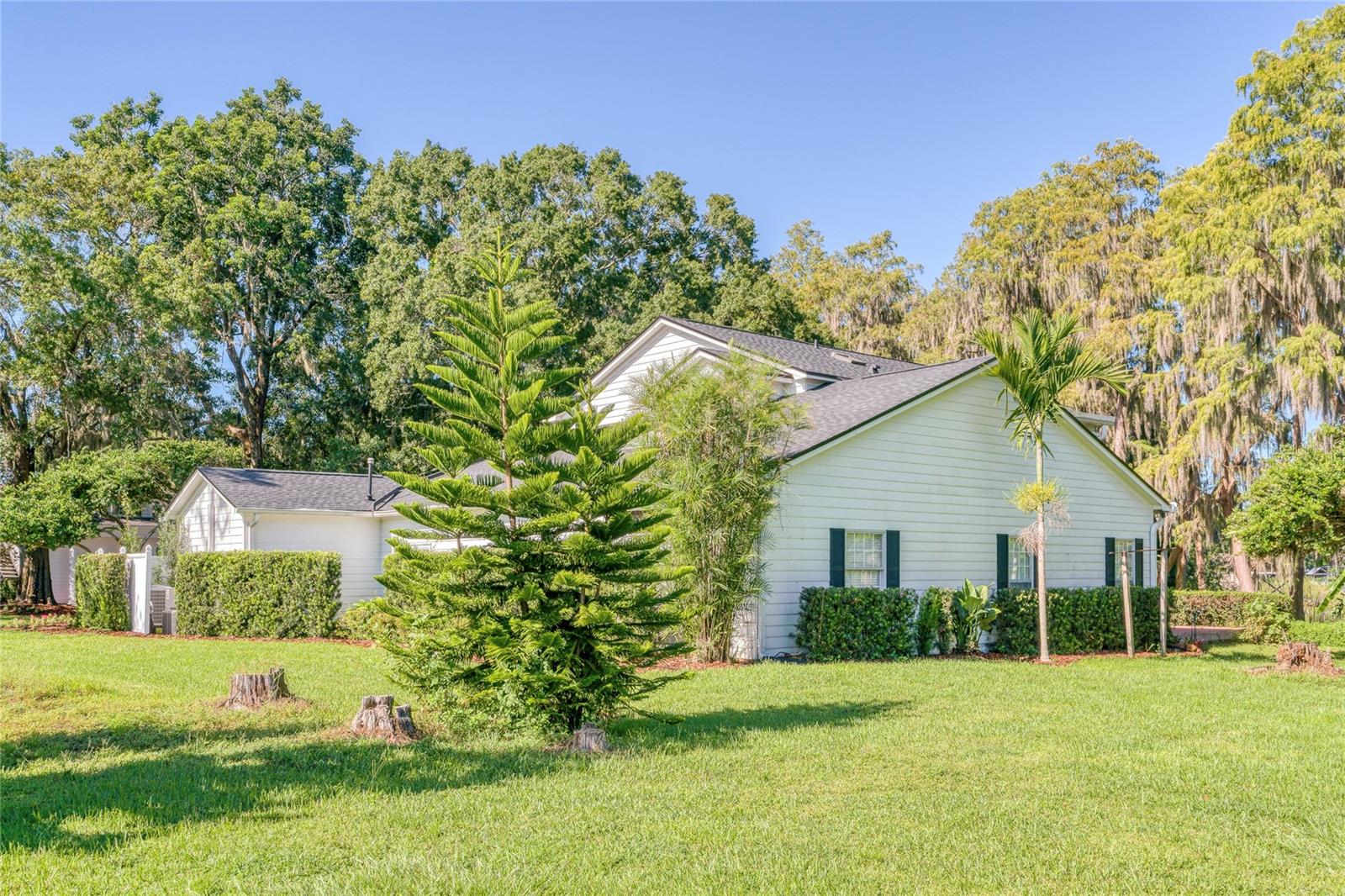15612 HOWELL PARK LANE