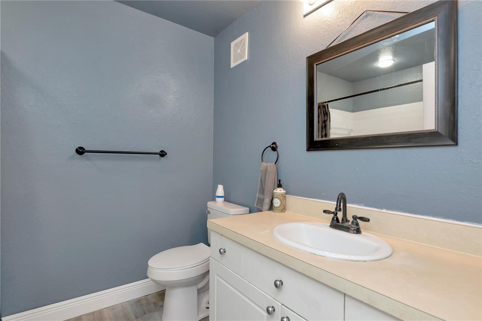 THE ENCLAVE AT RICHMOND PLACE - Residential