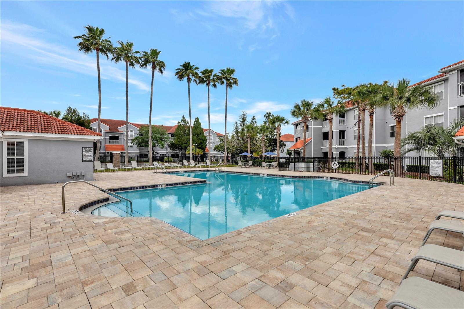 THE ENCLAVE AT RICHMOND PLACE - Residential