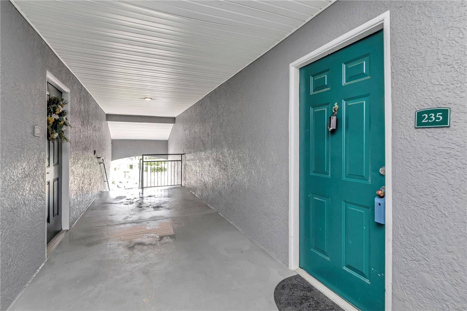 18001 RICHMOND PLACE DRIVE 235