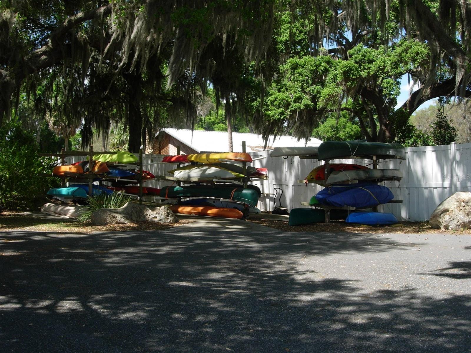 ARBOR LAKES UNIT 01 - Land