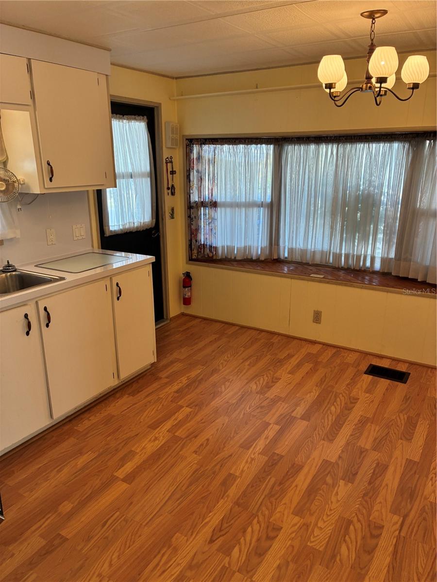 TANGLEWOOD MOBILE VILLAGE - Residential