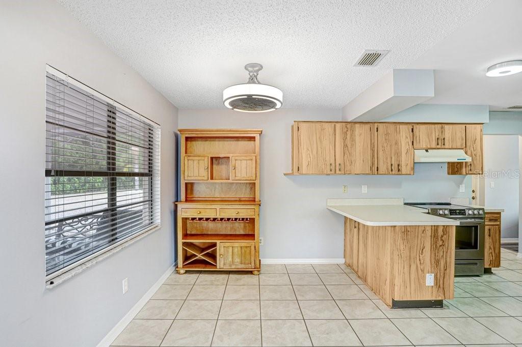 SUN CITY CENTER UNIT 32B - Residential