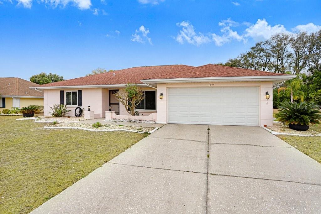 SUN CITY CENTER UNIT 32B - Residential