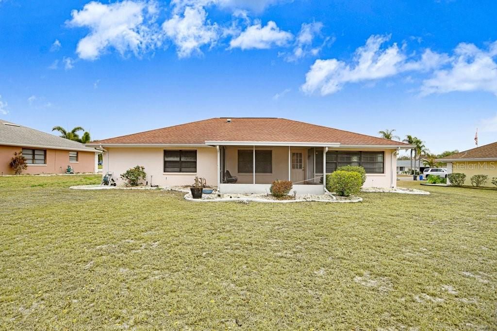 Photo of 1807 New Bedford Drive, Sun City Center, FL 33573 (MLS # A4688801)