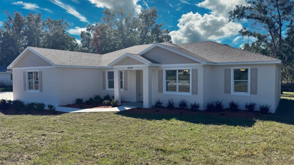 Photo of 13733 10th Street, Dade City, FL 33525 (MLS # TB8440444)