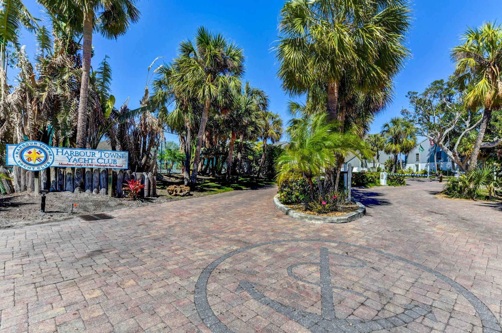 HARBOUR TOWNE - Residential Lease