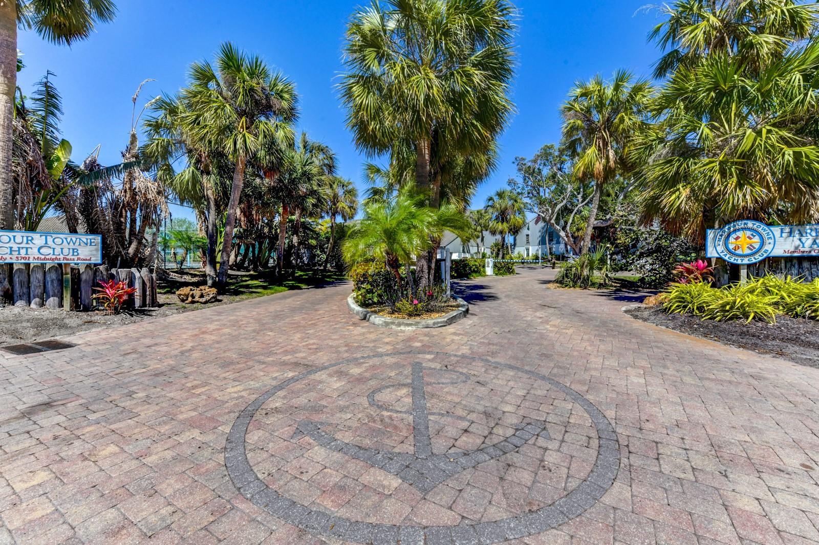 HARBOUR TOWNE - Residential Lease