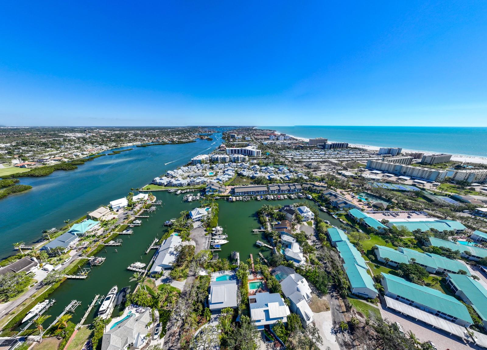 HARBOUR TOWNE - Residential Lease