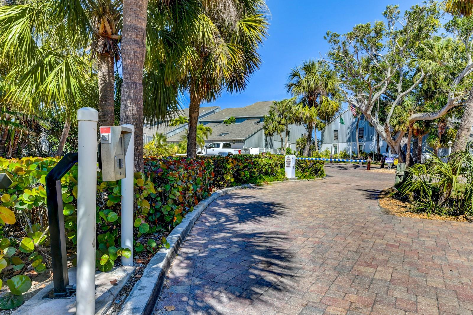 HARBOUR TOWNE - Residential Lease